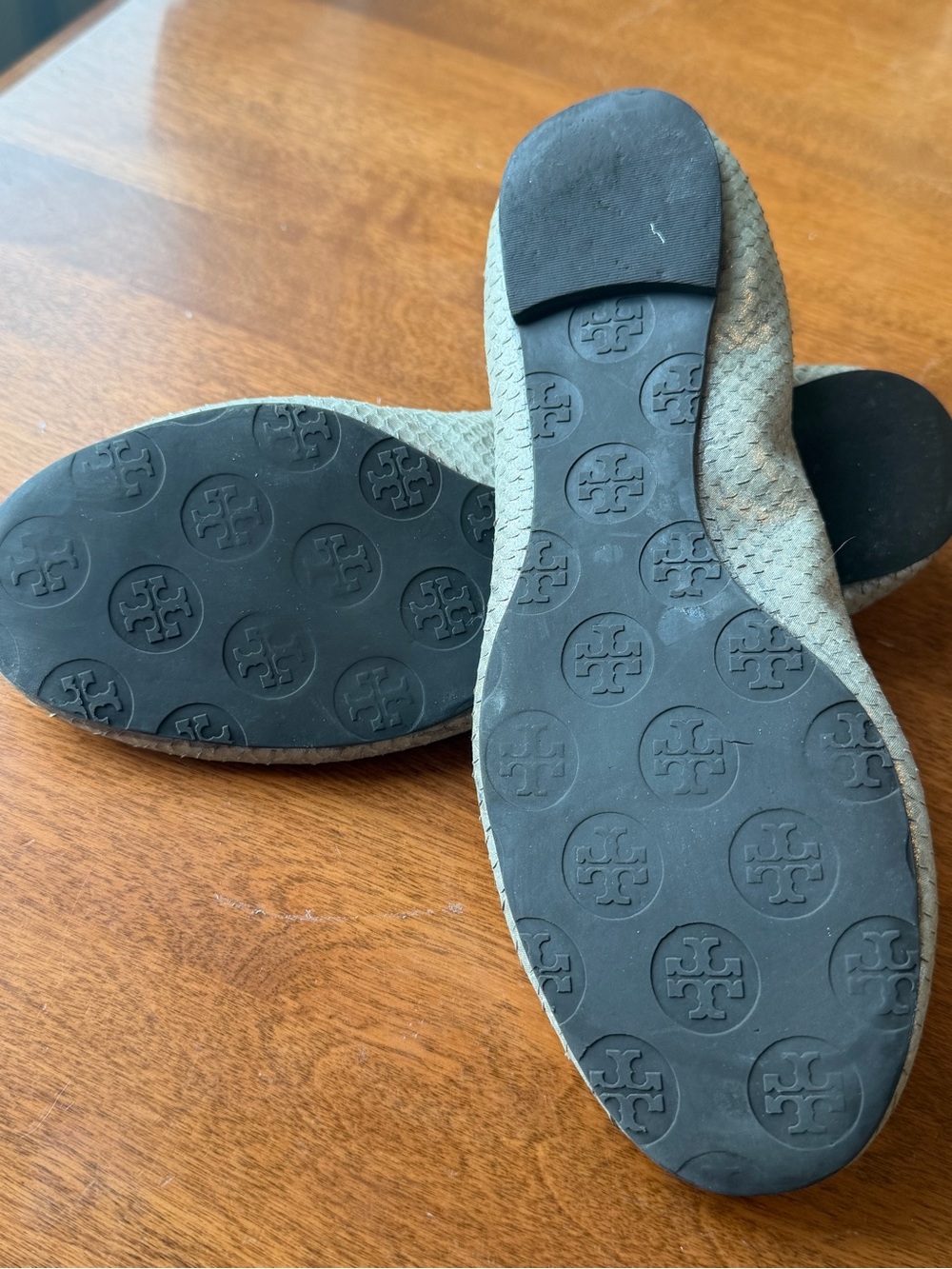 Tory Burch python flats - Picture 7 of 10